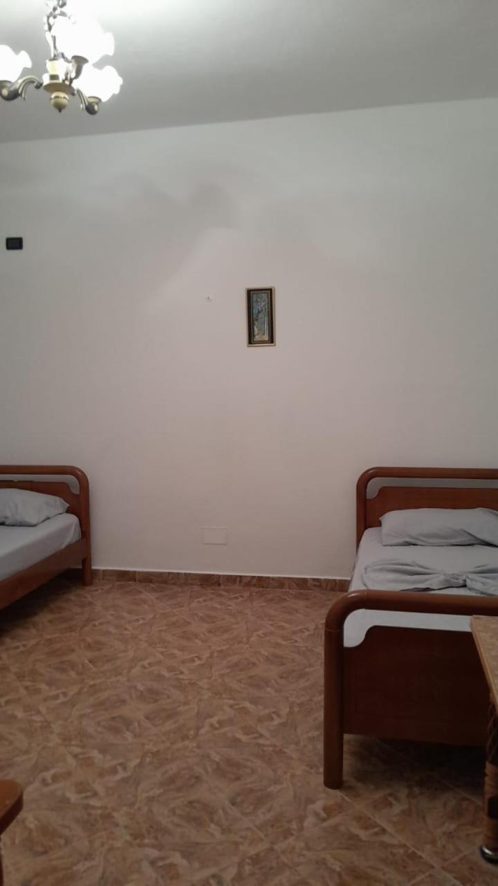 Hills Ferienhaus Vlorë